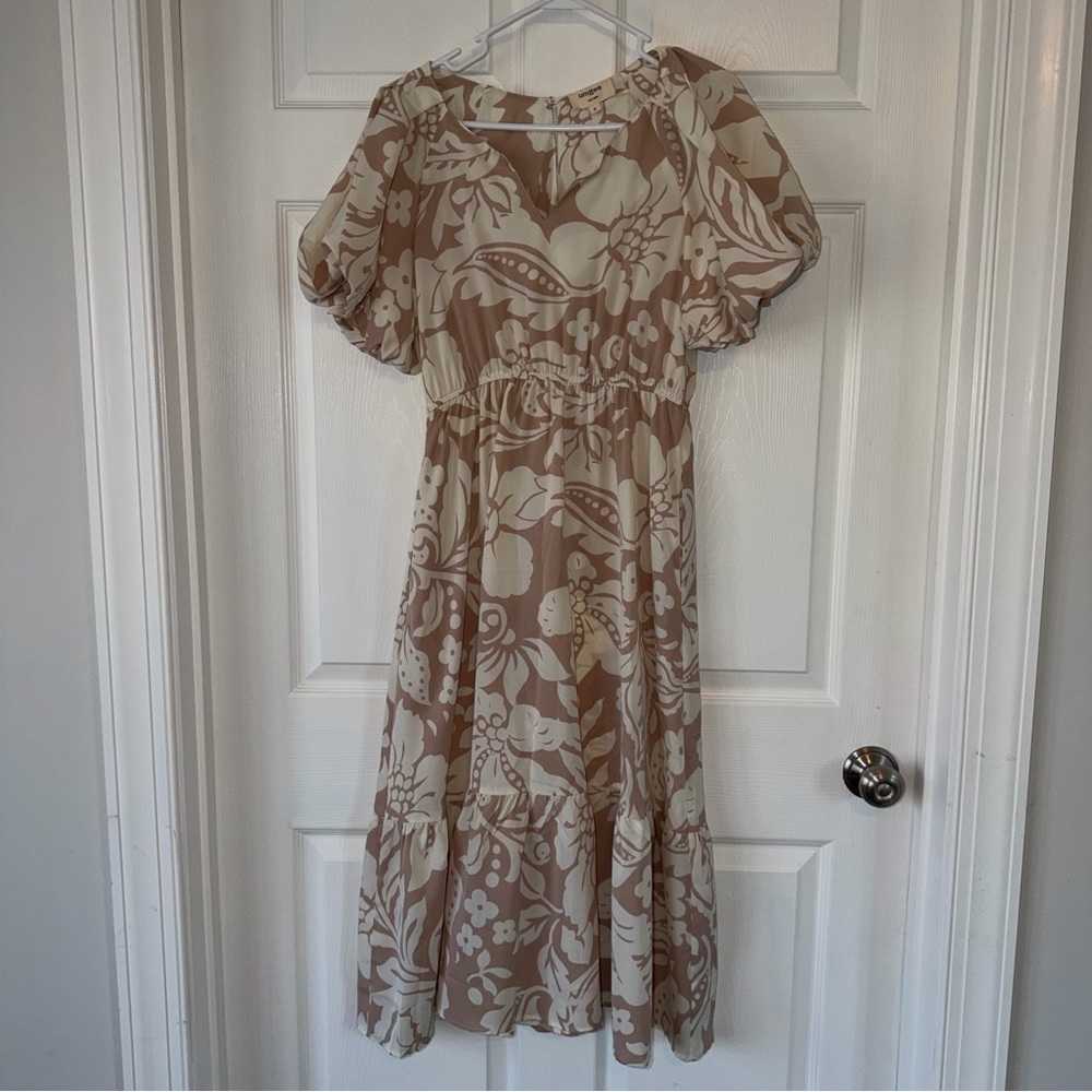 Beige Floral Midi Dress with Puff Sleeves